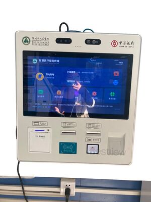 21.5 นิ้ว ชั้นยืน Kiosk การสั่งซื้อด้วยตนเองด้วยจอสัมผัสขนาด 10 จุดและเครื่องพิมพ์ความร้อน optional